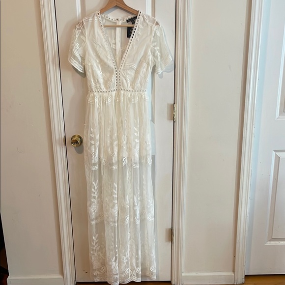 White Flutter Sleeve V-Neck Maxi Gown - Picture 1 of 3